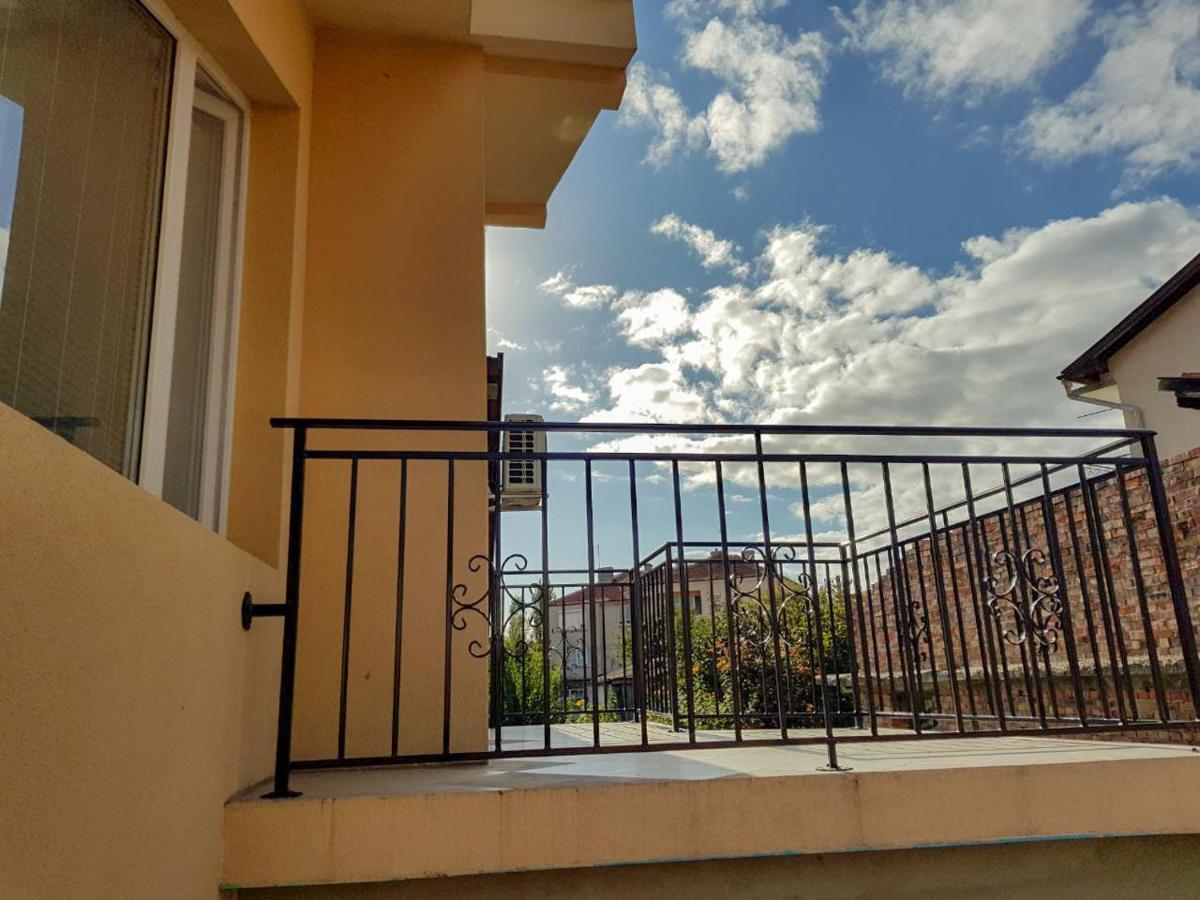 Beauty House Apartments & Rooms Burgas Stad Buitenkant foto